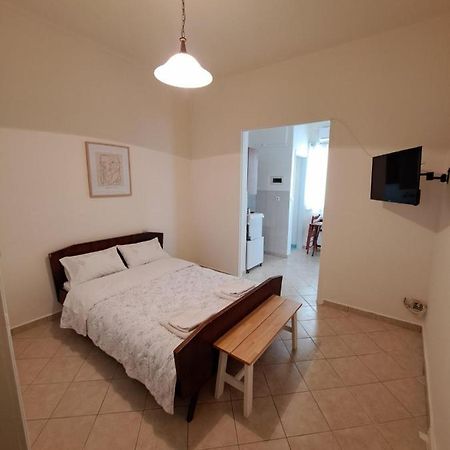 Persefoni'S Room Nea Kios Zewnętrze zdjęcie